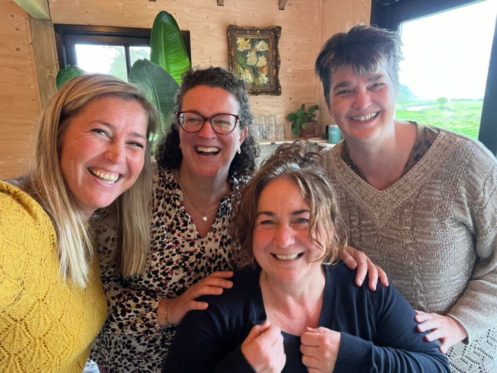 Fem2Business netwerkclub vrouwennetwerkclub vrouwen community